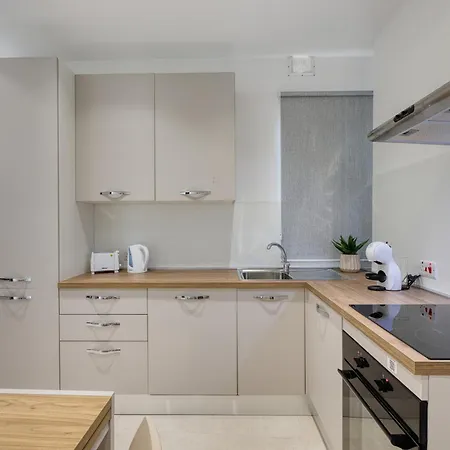 New Modern Penthouse In By Sf Homes *